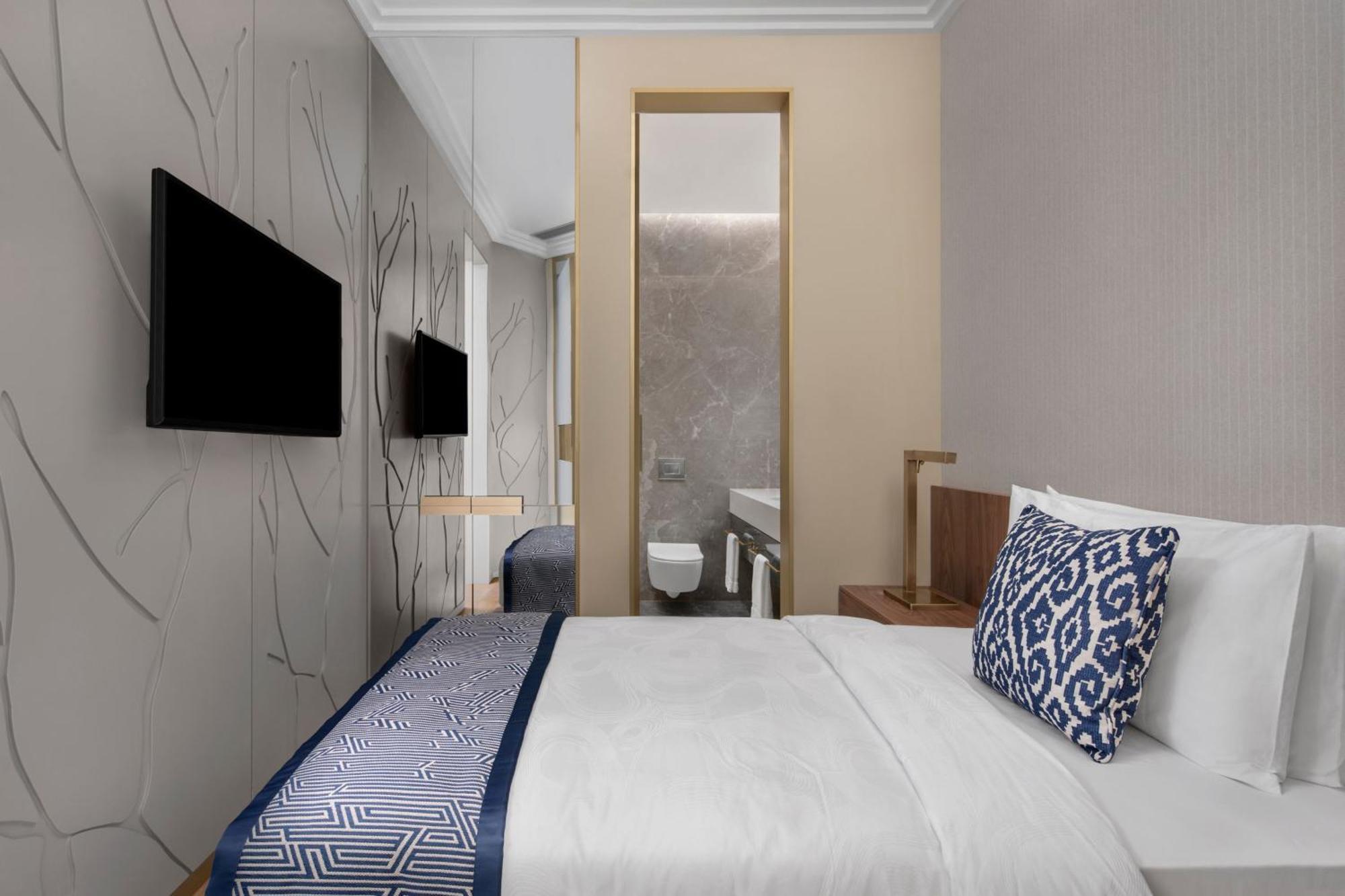 Jw Marriott Hotel Istanbul Marmara Sea Exterior foto A room at the hotel