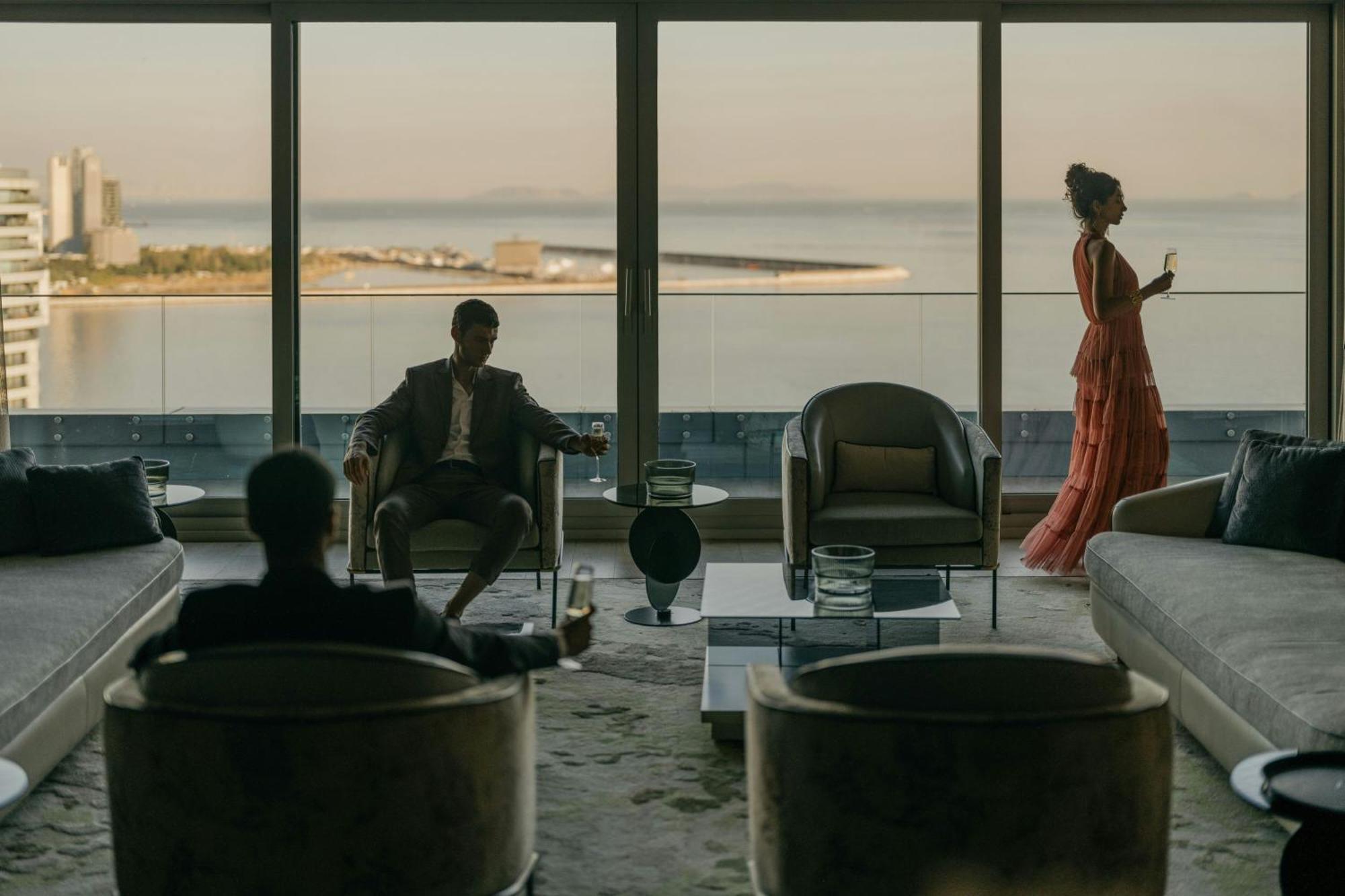 Jw Marriott Hotel Istanbul Marmara Sea Exterior foto The Sky Lounge